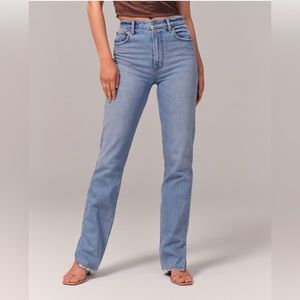 Abercrombie & Fitch 90’s Ultra High Rise 90’s Straight Jeans